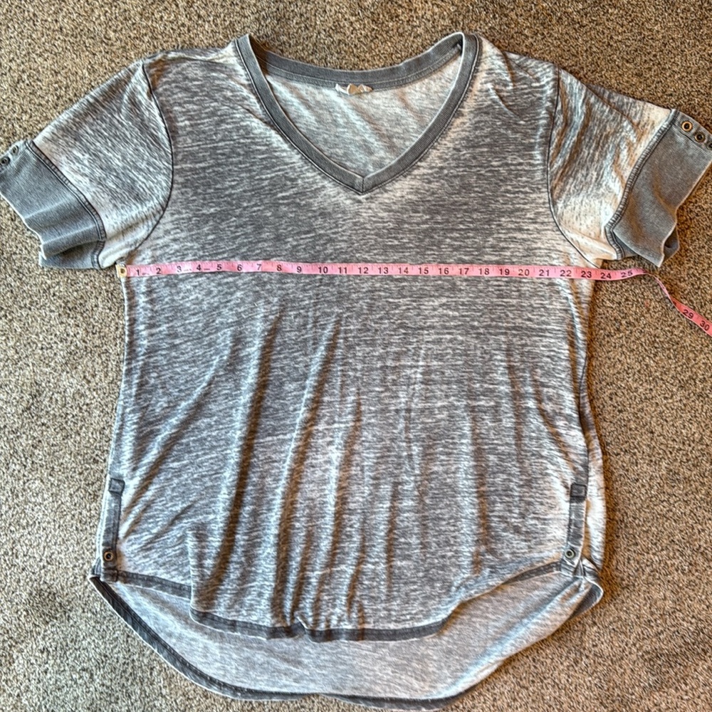 Women's Washed Gray V-Neck Tee - Picture 8 of 10